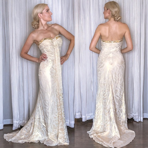 Dresses & Skirts - Ivory Gold Elegant Pageant Prom Homecoming Dress